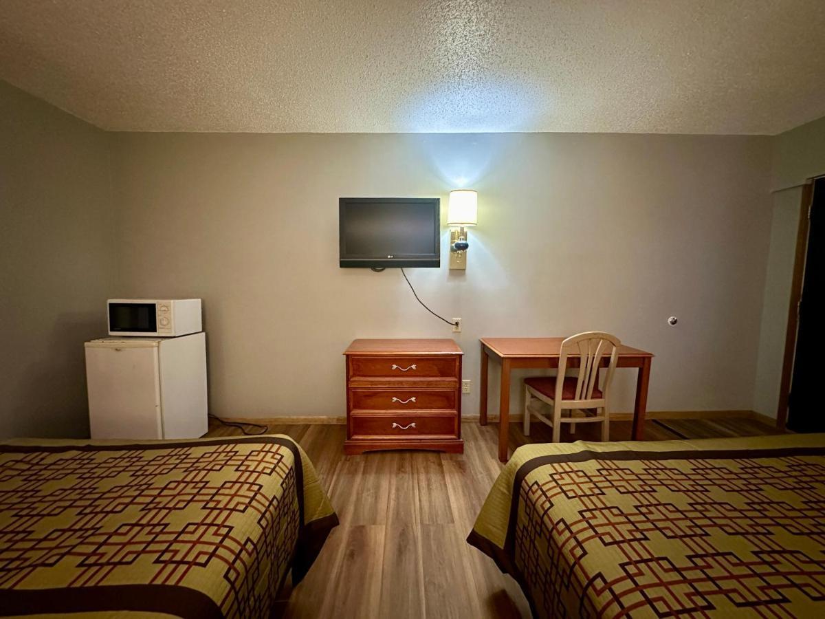 Thunderbird Motor Inn Baraboo Kültér fotó