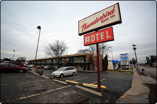 Thunderbird Motor Inn Baraboo Kültér fotó